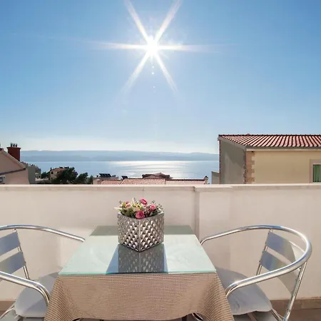 Sunny House Kimi